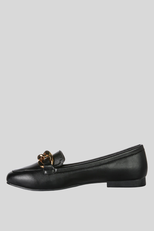 Chunky Chain Faux Leather Loafers