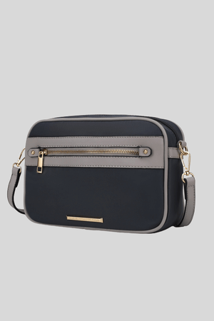 Vegan Shoulder Bag – Bags & Wallets by Lumiark