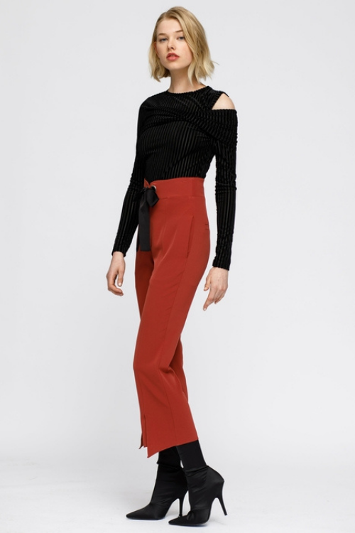 Open Shoulder Velvet Stripe Top