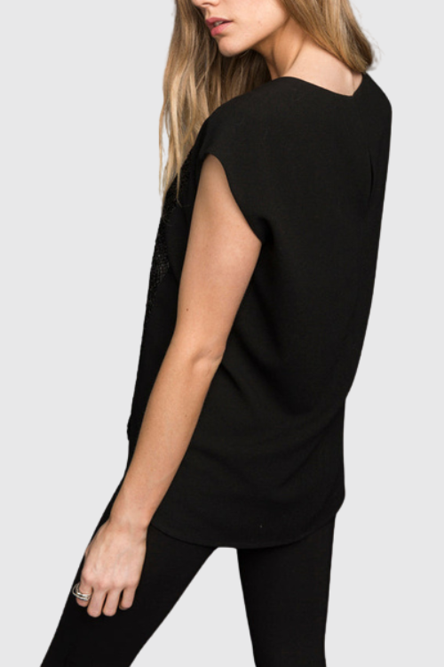 Sleeveless Snake Print Cap Top