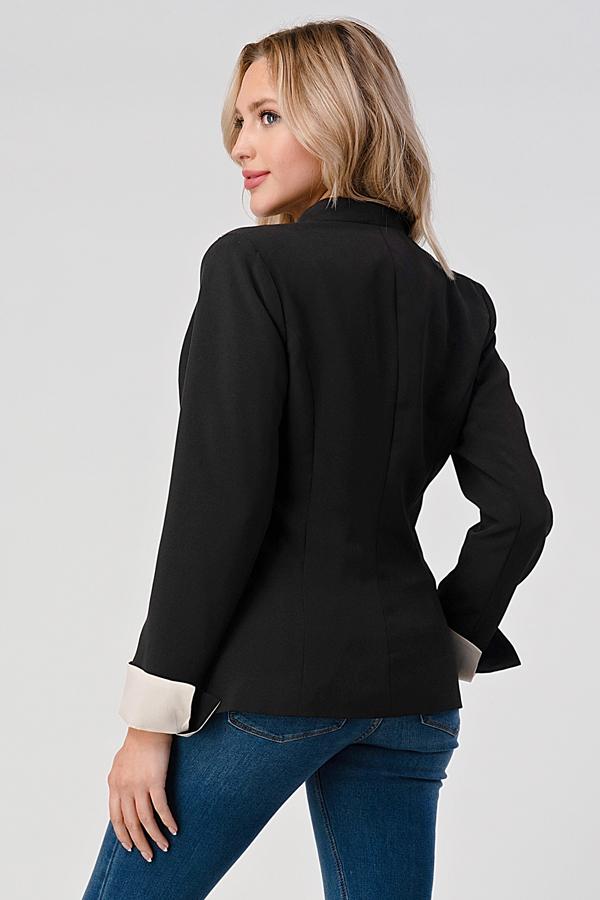 Tailored Open Blazer – Collarless Cut
